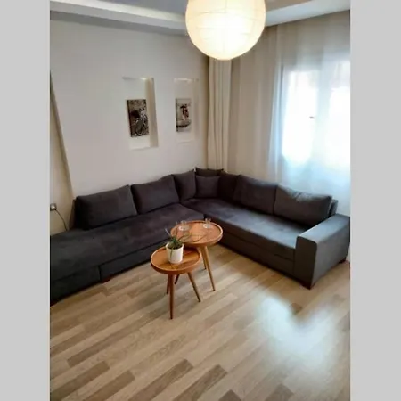 1+1 In The Centre Of Town. Apartment Kusadasi
